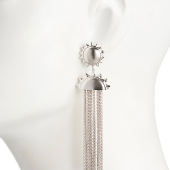 Kendra Scott Sienna Sun Statement Earrings in Silver - Picture 2 of 4